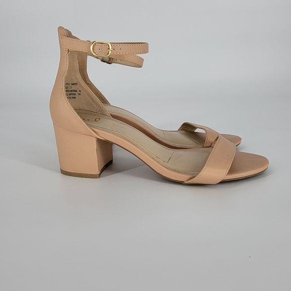 Lulus Shoes - Lulu's harper almond ankle strap heel block 7.5